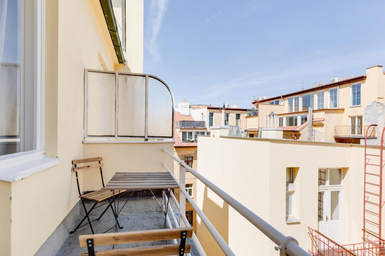 Riben House Prague Aparthotel Exterior photo