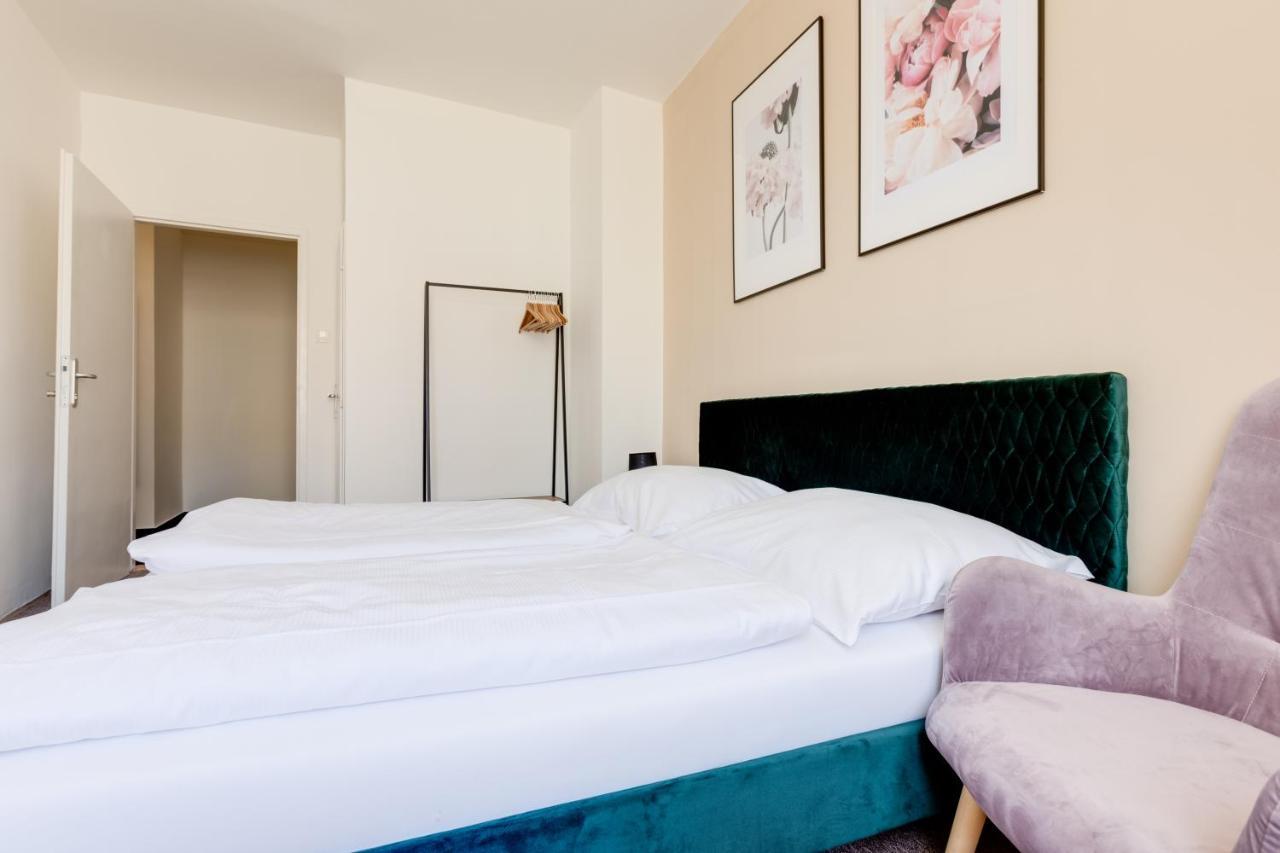 Riben House Prague Aparthotel Exterior photo
