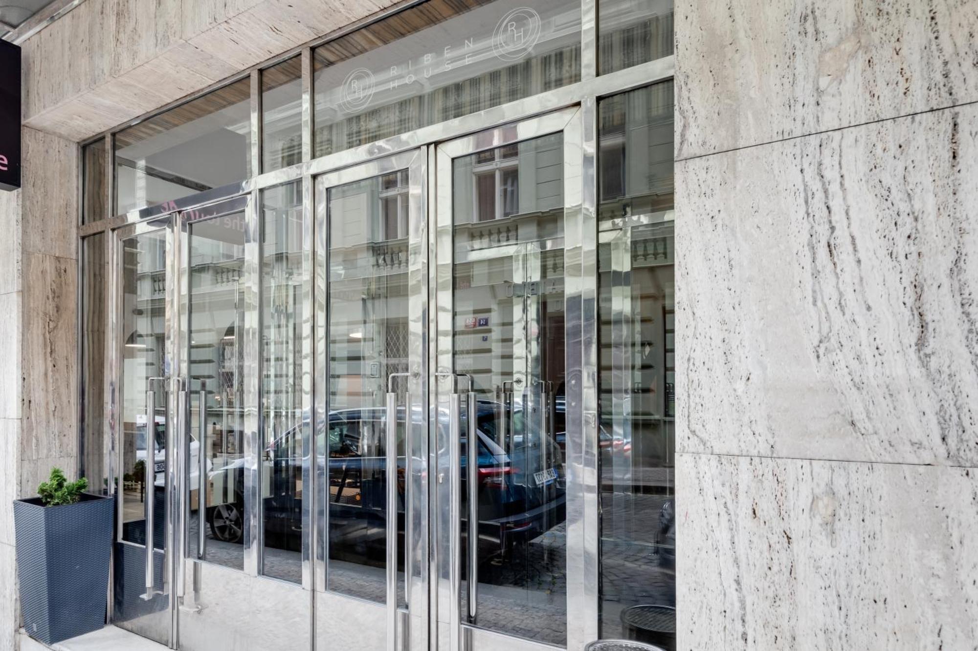 Riben House Prague Aparthotel Exterior photo